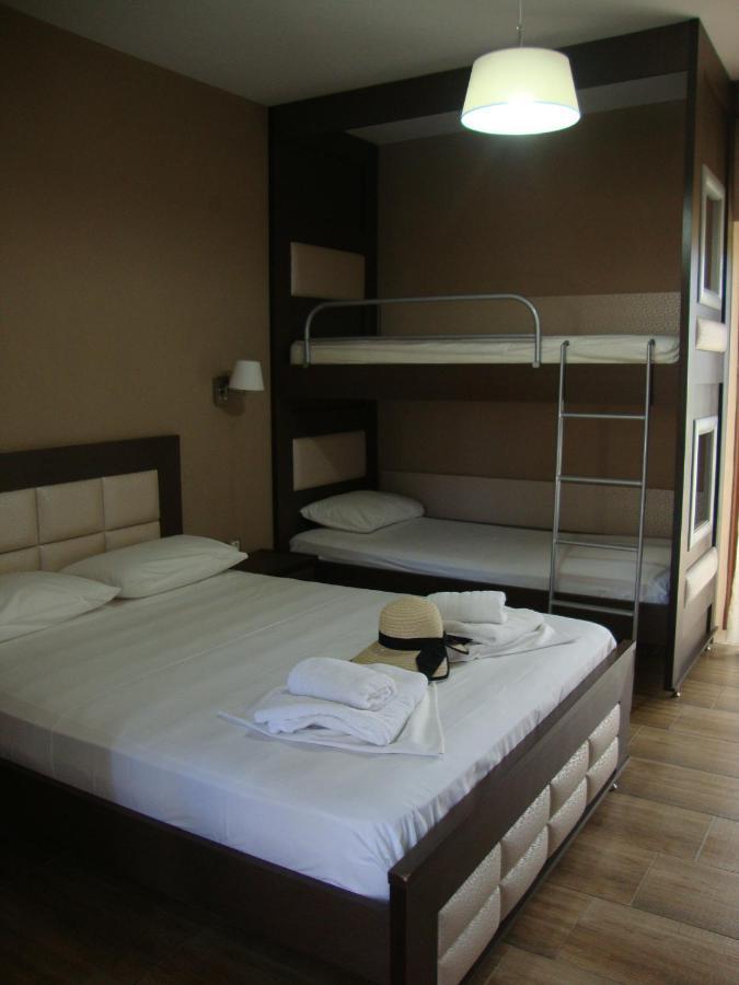House Akis New Sarti Apartment Ngoại thất bức ảnh