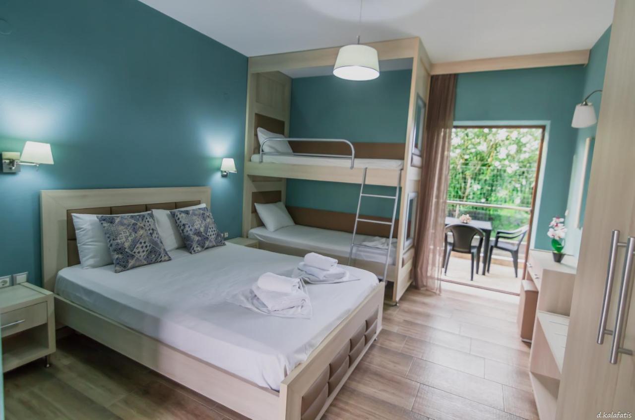 House Akis New Sarti Apartment Ngoại thất bức ảnh